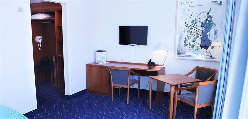 Hotel Fc Nordsjaelland Farum Exterior photo