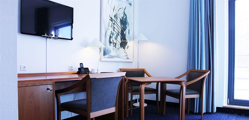 Hotel Fc Nordsjaelland Farum Exterior photo