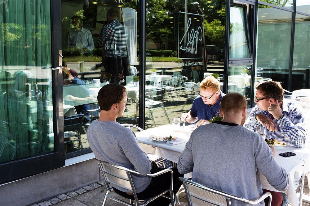 Hotel Fc Nordsjaelland Farum Exterior photo